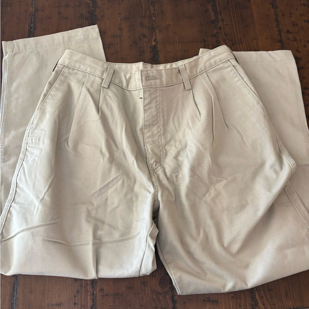 Men's Classic tan work pant. 36x30. Great condition.